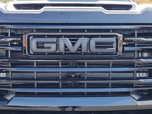 New 2025 GMC Sierra 2500 SLT w/ SLT Premium Package image 32