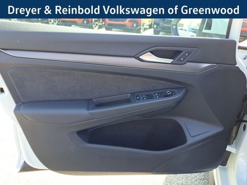 New 2025 Volkswagen GTI SE image 18