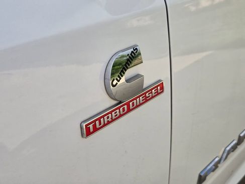 Used 2024 RAM 2500 Laramie w/ Safety Group AWD/4WD image 19