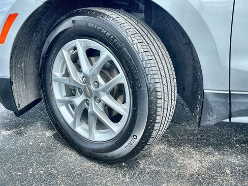 Certified 2023 Chevrolet Equinox LT FWD image 33