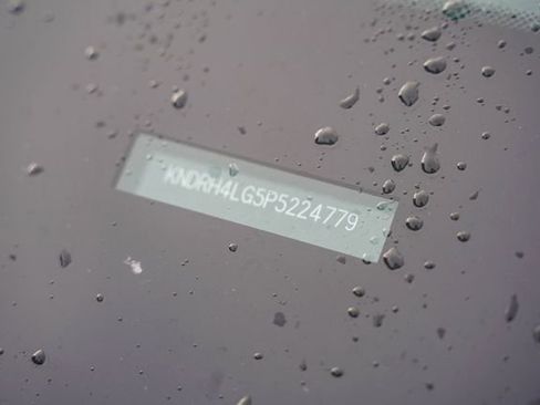 Certified 2023 Kia Sorento EX image 15