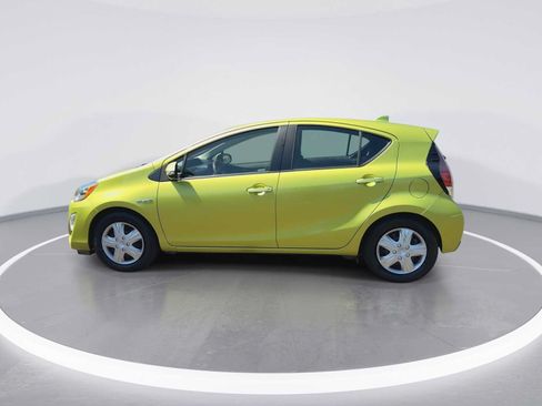 Used 2015 Toyota Prius C Two FWD image 5