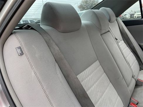 Used 2017 Toyota Camry LE image 24