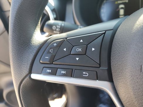 Certified 2023 Nissan Kicks SV image 23