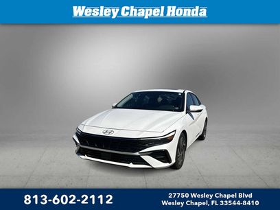 Used 2025 Hyundai Elantra Limited