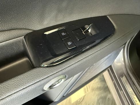 Used 2023 Maserati Grecale GT AWD/4WD image 35
