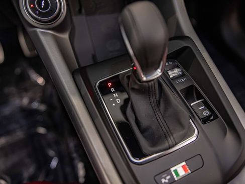 New 2026 Alfa Romeo Tonale w/ Quick Order Package 23H Volce AWD/4WD image 29