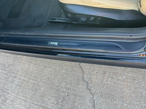 Used 2009 BMW 128i Convertible image 12