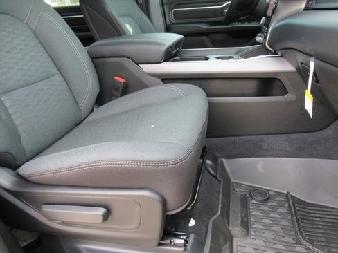 New 2026 RAM 1500 Big Horn image 12