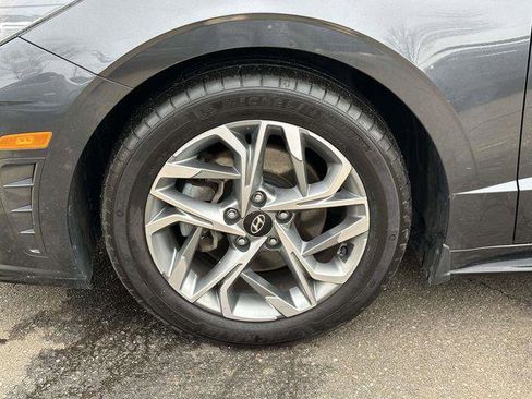 Used 2023 Hyundai Sonata SEL FWD image 9