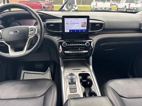 Used 2023 Ford Explorer Limited w/ Equipment Group 301A image 21