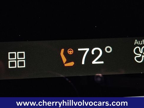 New 2026 Volvo XC90 B6 Plus w/ Protection Package Premier image 13