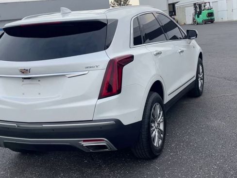 Used 2021 Cadillac XT5 Premium Luxury image 2