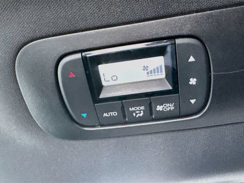 Certified 2023 Honda Odyssey Sport image 30