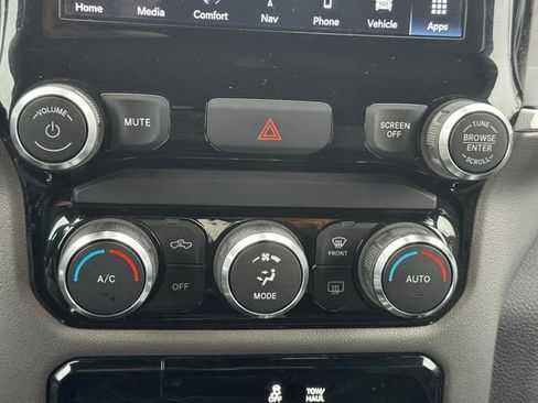 Certified 2022 RAM 1500 Big Horn image 36