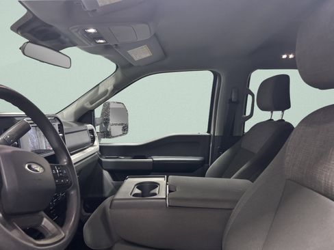 Used 2024 Ford F250 XLT image 11