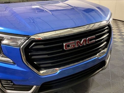 Used 2024 GMC Terrain SLE AWD/4WD image 36