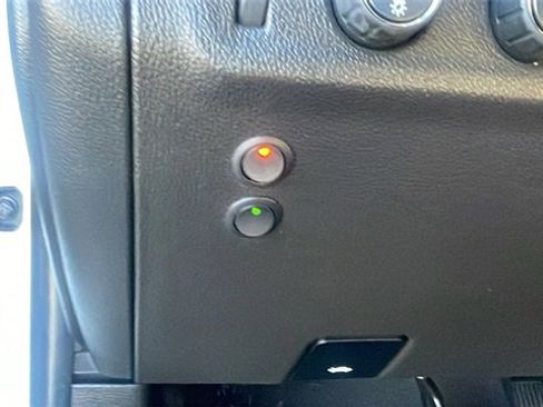 Used 2022 Chevrolet Colorado ZR2 image 29