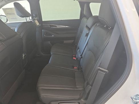 New 2026 INFINITI QX60 Luxe FWD image 19