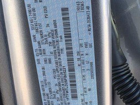 Certified 2025 Ford F150 Platinum AWD/4WD image 27