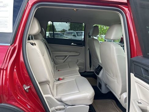 Used 2019 Volkswagen Atlas SE w/ Towing Package image 38