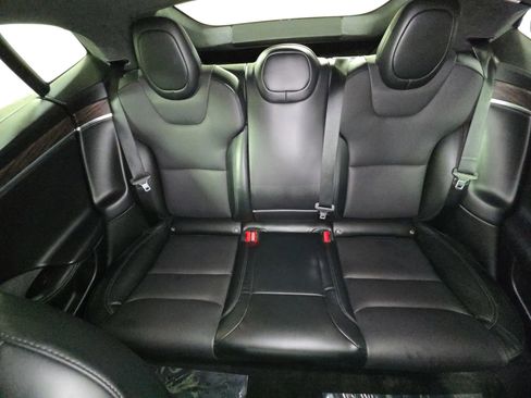 Used 2023 Tesla Model S Standard Range AWD/4WD image 32