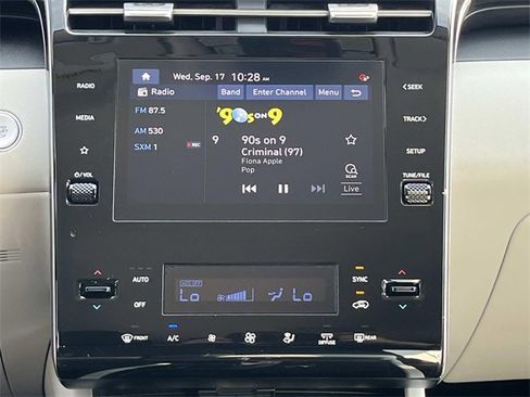 Used 2024 Hyundai Tucson SEL image 14