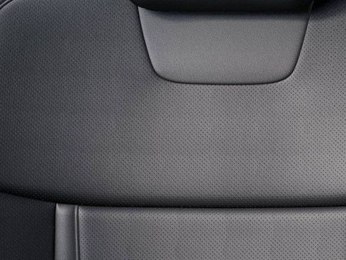 New 2026 Hyundai Tucson Limited FWD image 17