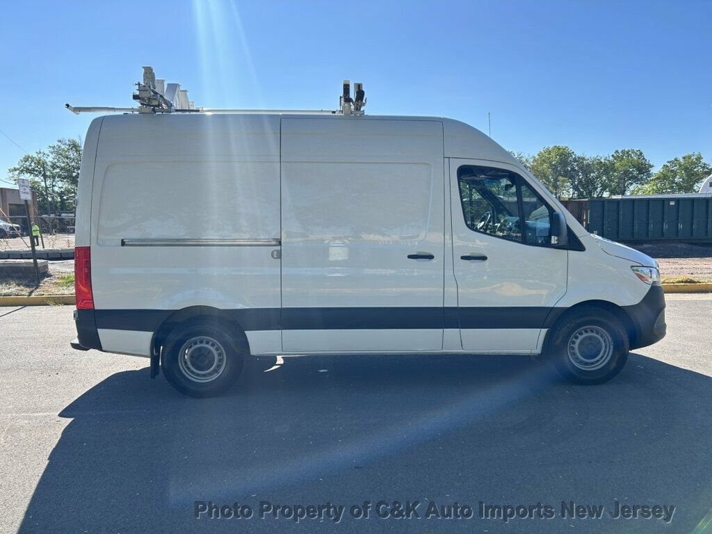 Used 2021 Mercedes-Benz Sprinter 2500 image 8