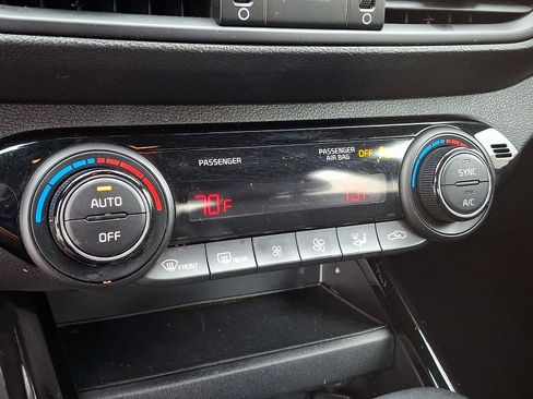 Used 2023 Kia Forte GT-Line w/ GT-Line Technology Package FWD image 15