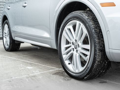 Used 2019 Audi Q5 Prestige image 34