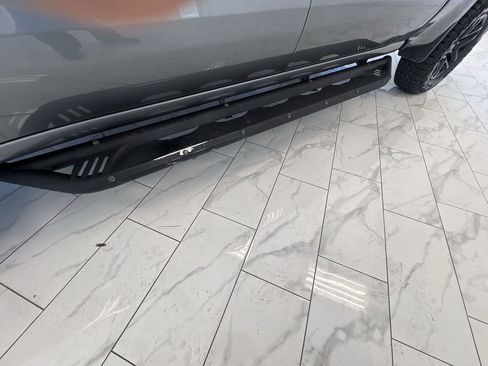 Used 2021 Chevrolet Silverado 1500 LT Trail Boss w/ Convenience Package II AWD/4WD image 36