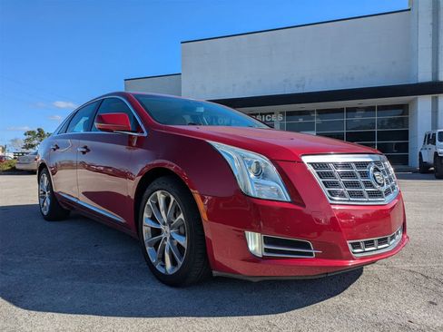 Used 2013 Cadillac XTS Luxury w/ Driver Awareness Package image 3