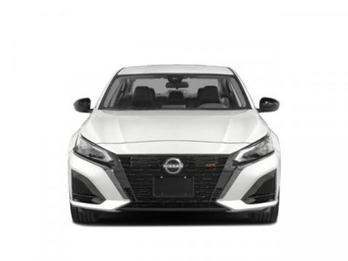 Used 2024 Nissan Altima 2.5 SR FWD image 7