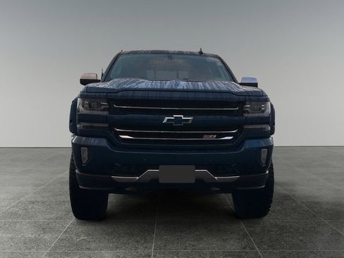 Used 2017 Chevrolet Silverado 1500 LTZ Z71 w/ LTZ Plus Package image 2
