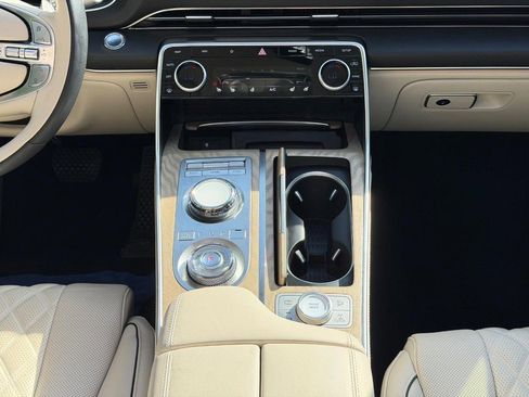 Used 2024 Genesis GV80 3.5T Advanced AWD/4WD image 14