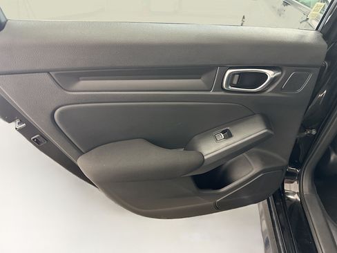 Used 2025 Honda Civic Sport image 26