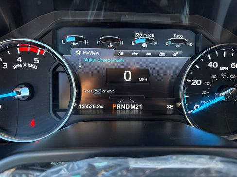 Used 2017 Ford F250 Platinum w/ Platinum Ultimate Package image 17