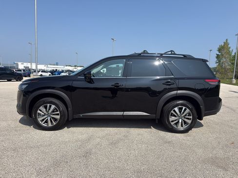 New 2026 Nissan Pathfinder SL AWD/4WD image 6