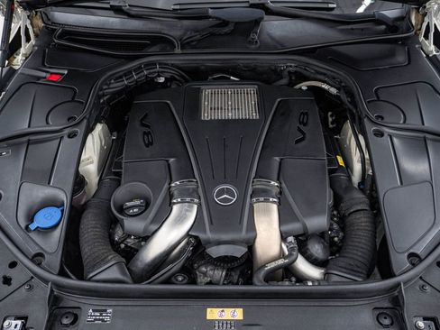Used 2016 Mercedes-Benz S 550 4MATIC Sedan image 29