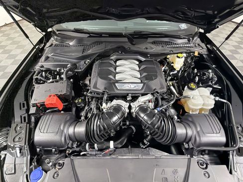 Used 2024 Ford Mustang GT Premium image 27