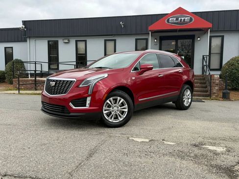 Used 2021 Cadillac XT5 Luxury FWD image 3