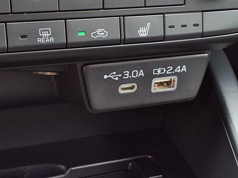 New 2026 Subaru Outback Limited AWD/4WD image 18