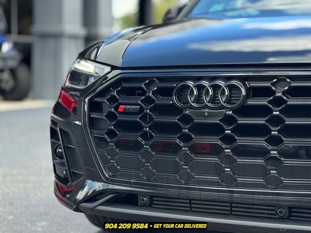 Used 2022 Audi SQ5 Premium Plus w/ Premium Plus Package AWD/4WD image 12
