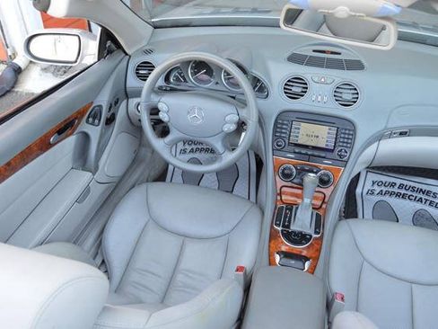 Used 2005 Mercedes-Benz SL 500 image 42