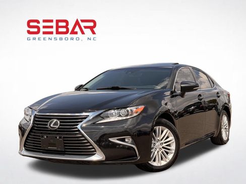 Used 2017 Lexus ES 350 w/ Accessory Package 2 FWD image 1