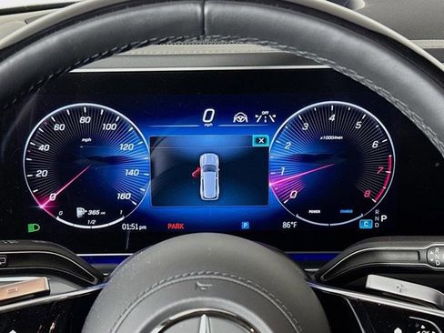 Used 2024 Mercedes-Benz Maybach GLS 600 4MATIC image 13