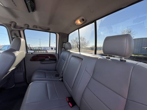 Used 2007 Ford F250 Lariat AWD/4WD image 30