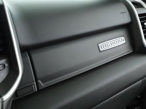 Used 2023 RAM 1500 Big Horn AWD/4WD image 17