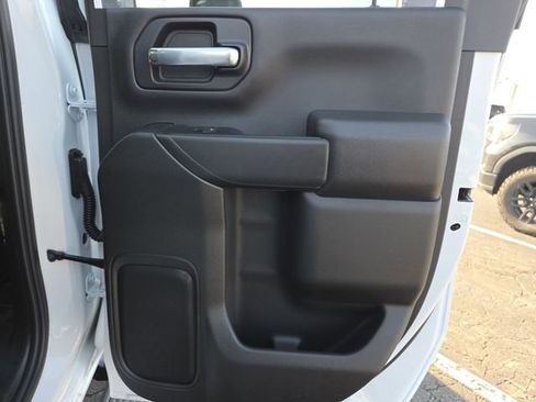 New 2026 GMC Sierra 2500 Pro image 25